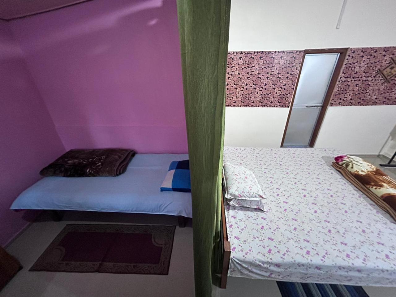 Orchid Park Homestay *